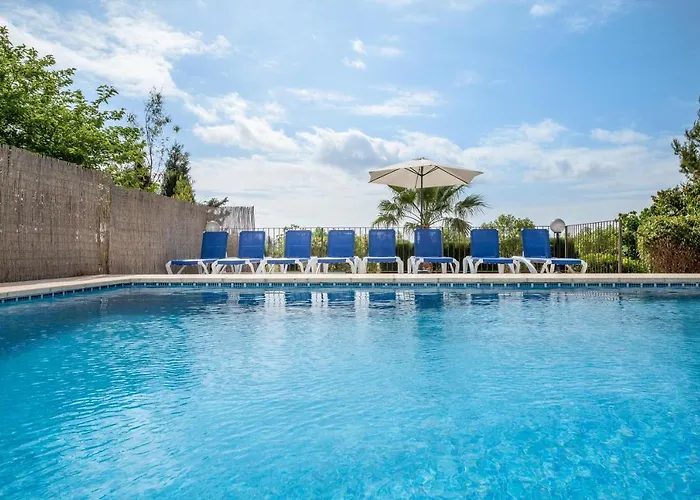 וילה Pou Petit פוינסה